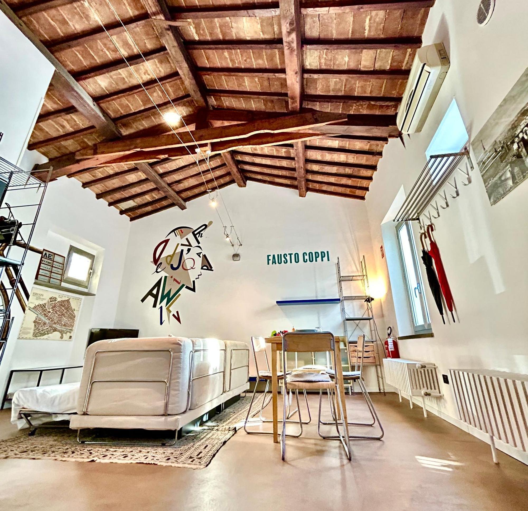 شقة Bright House With Terrace In Santa Croce فلورنس المظهر الخارجي الصورة