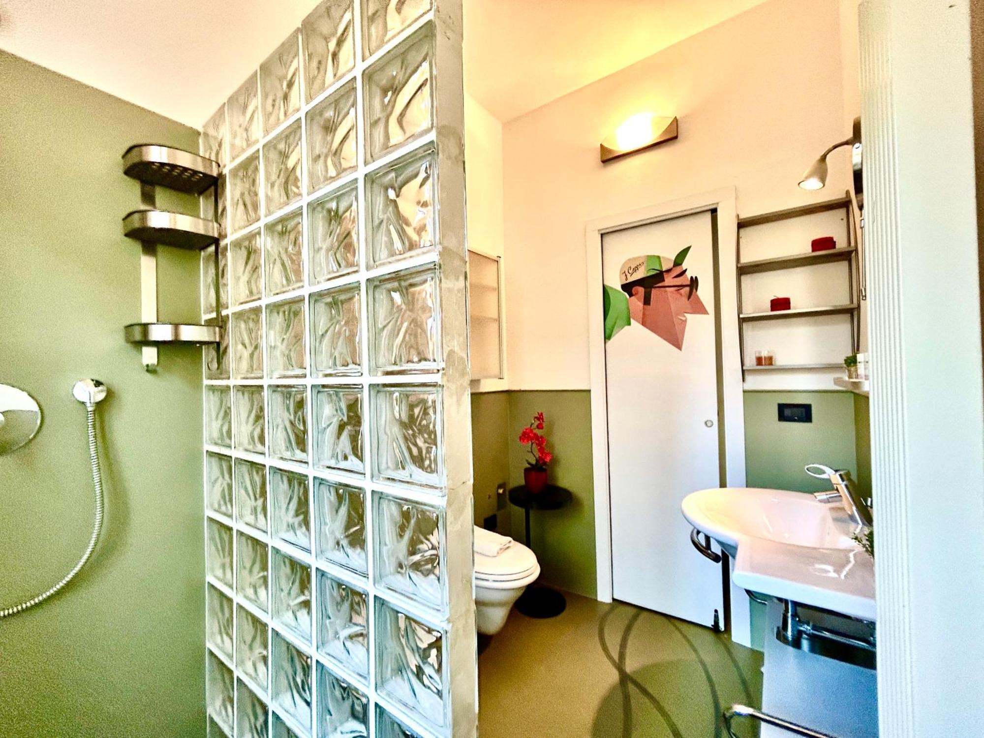 شقة Bright House With Terrace In Santa Croce فلورنس المظهر الخارجي الصورة